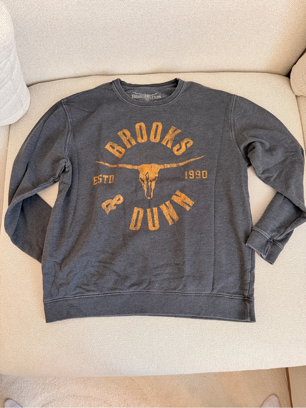 Brooks & Dunn Crewneck Sweatshirt in Charcoal